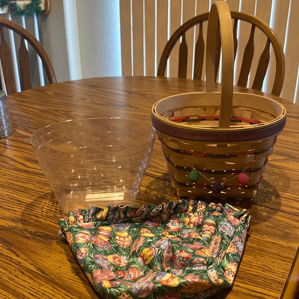 1996 Longaberger Natural Waste Basket with tie-on, liner and protector.